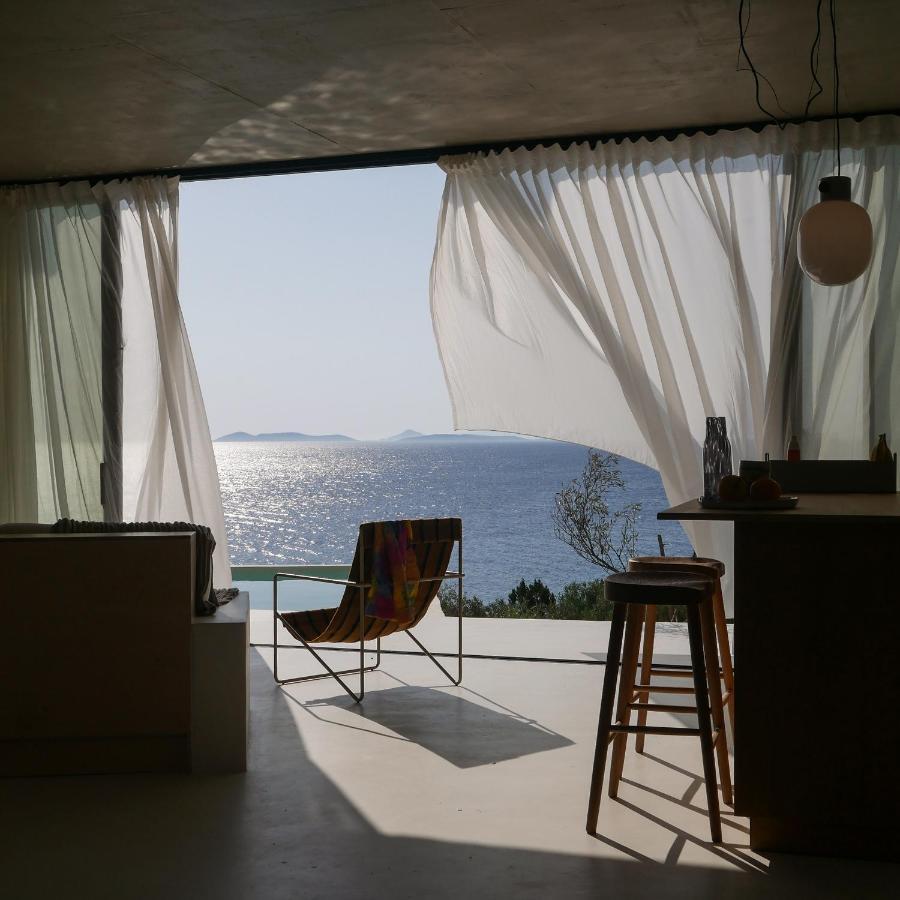Laspi / Petres Pefkali Buitenkant foto